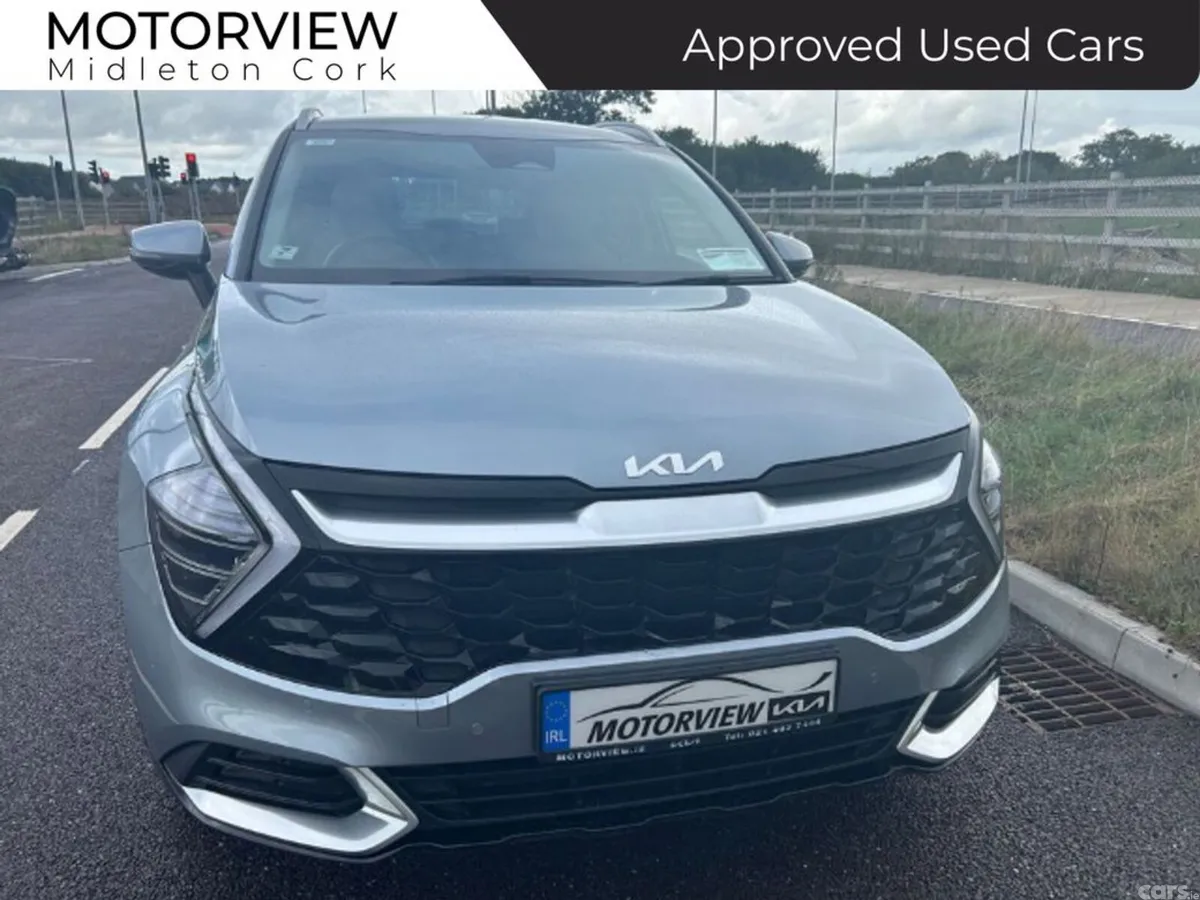 Kia Sportage MPV, Diesel, 2023, Grey