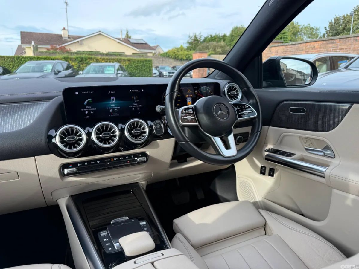 Mercedes-Benz GLA Estate, Petrol Plug-in Hybrid, 2023, Black
