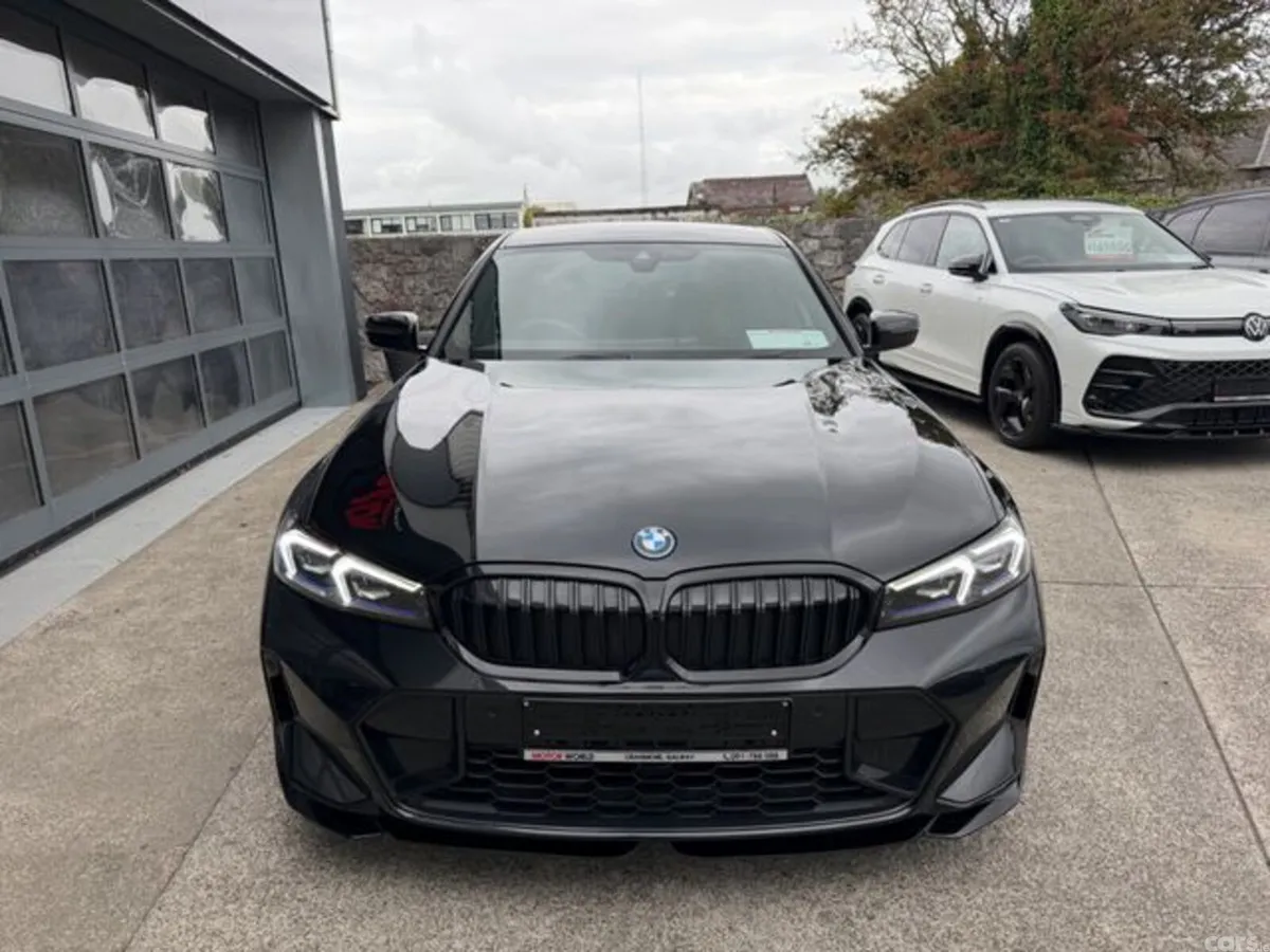 BMW 3-Series Saloon, Petrol Plug-in Hybrid, 2025, Black