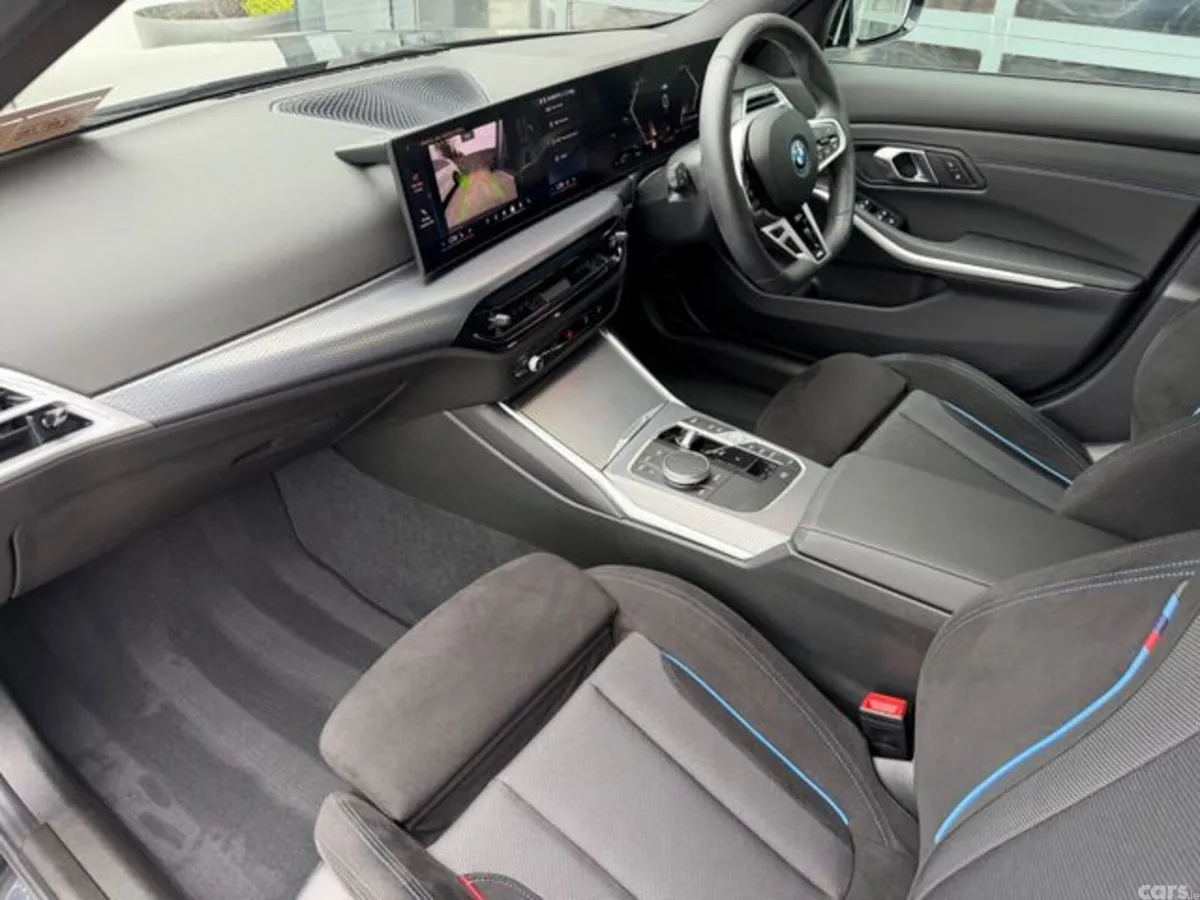 BMW 3-Series Saloon, Petrol Plug-in Hybrid, 2025, Black