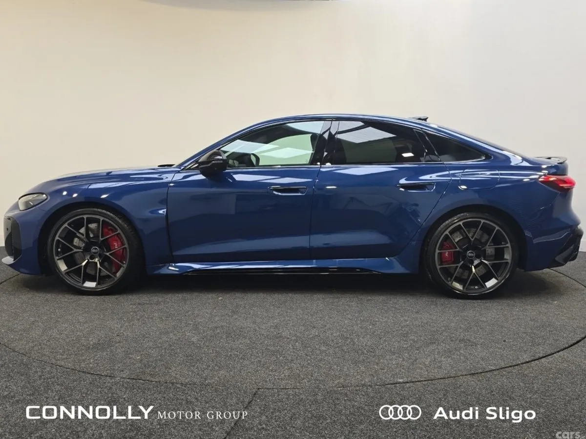 Audi RS5 Hatchback, Petrol Plug-in Hybrid, 2027, Blue