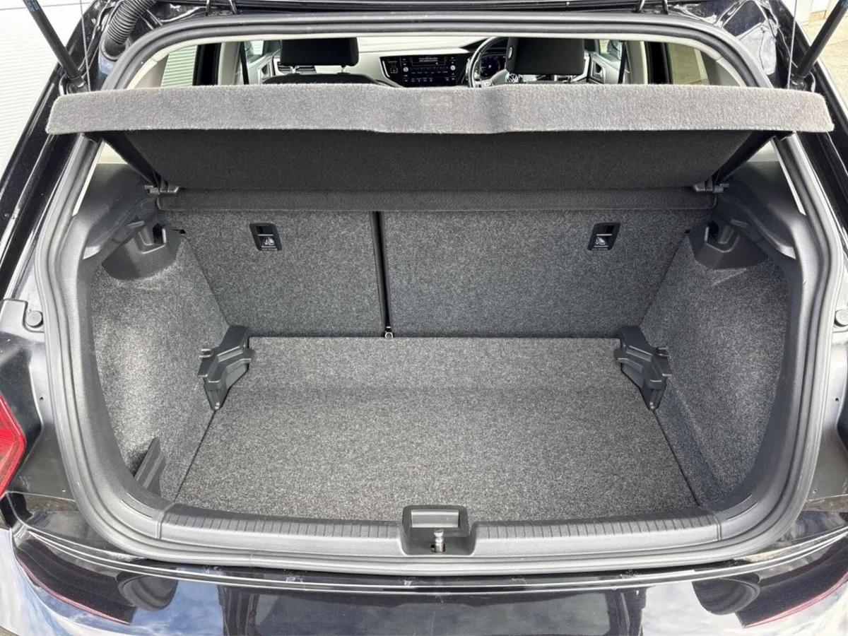 Volkswagen Polo Hatchback, Petrol, 2021, Black