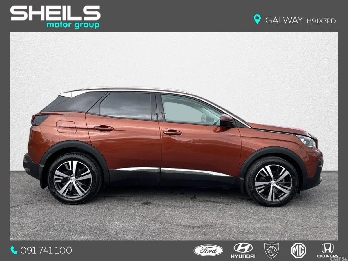 Peugeot 3008 MPV, Petrol, 2020, Brown