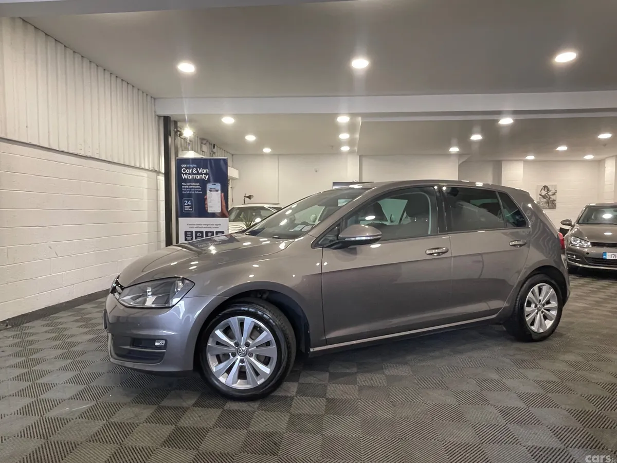 Volkswagen Golf Hatchback, Petrol, 2017, Grey