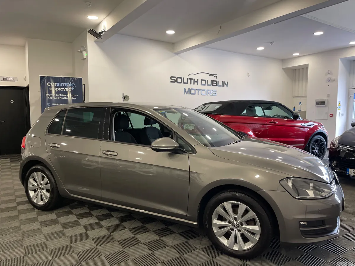 Volkswagen Golf Hatchback, Petrol, 2017, Grey