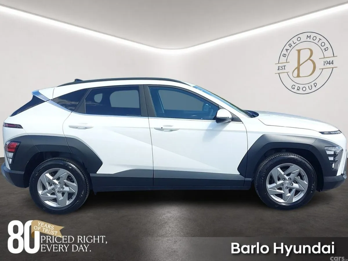 Hyundai KONA MPV, Petrol, 2026, White