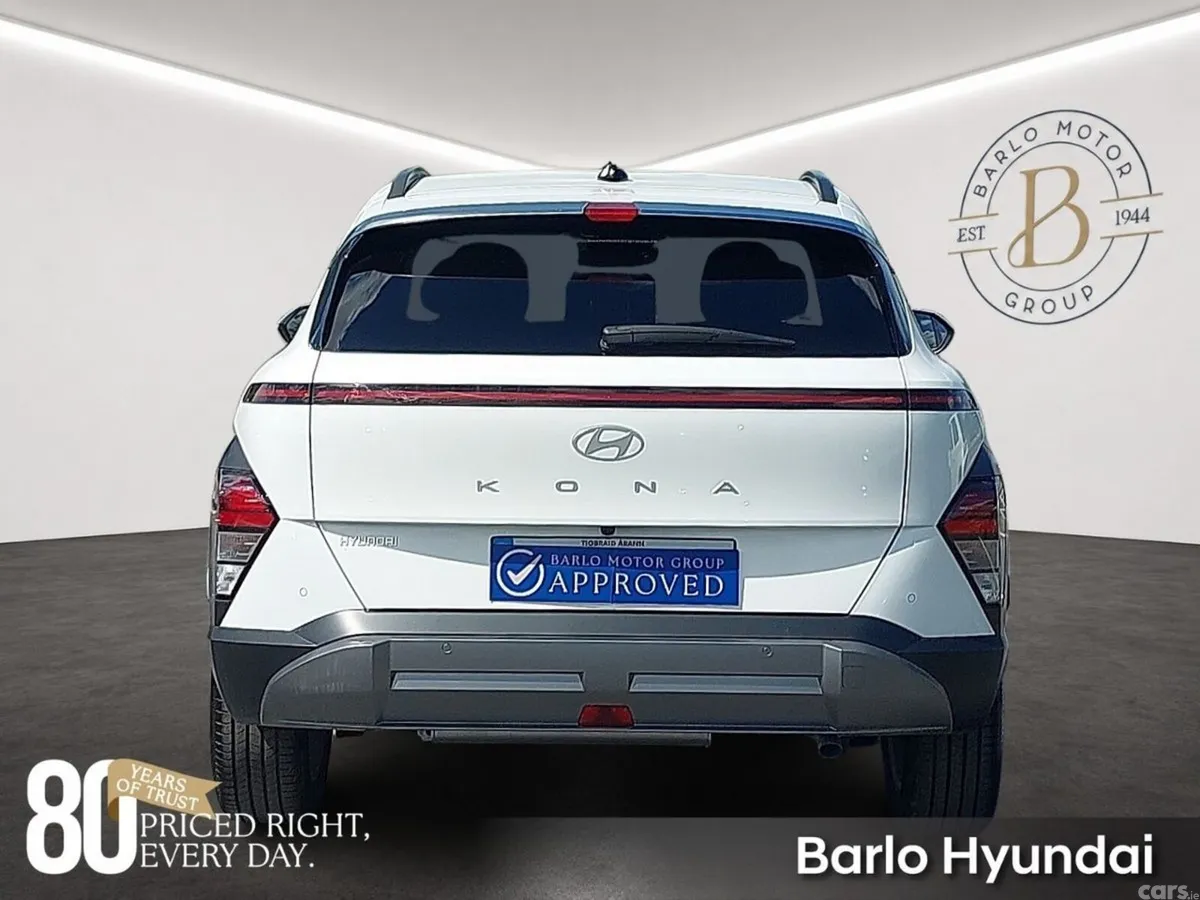 Hyundai KONA MPV, Petrol, 2026, White