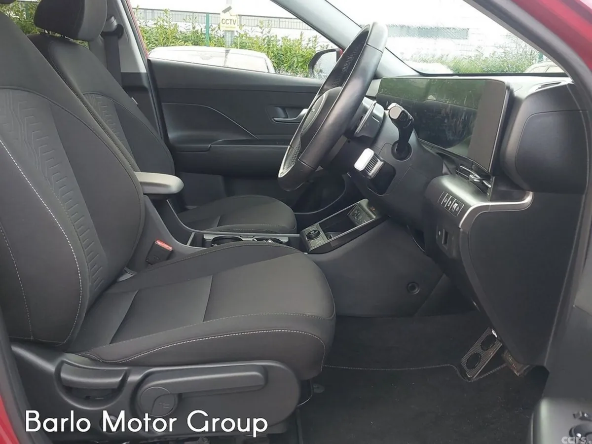 Hyundai KONA MPV, Petrol Hybrid, 2026, Red