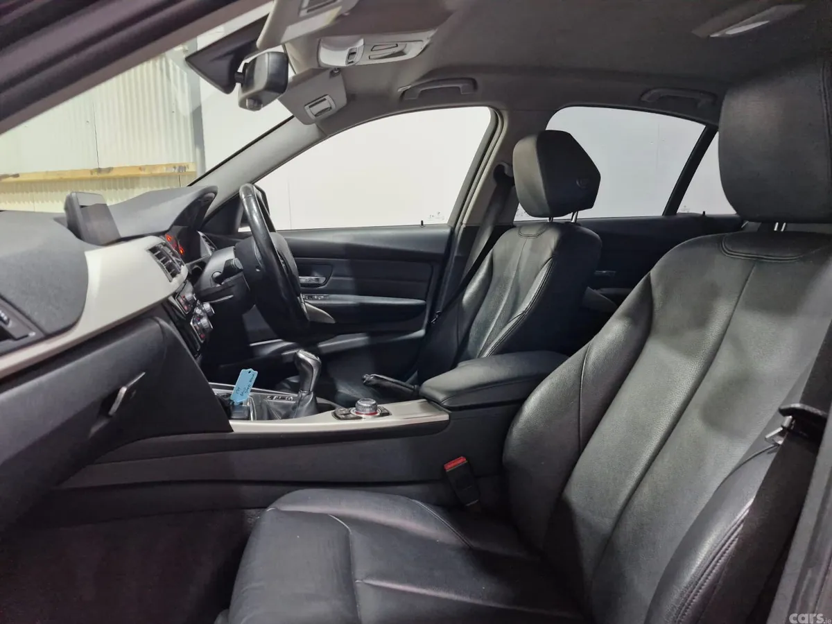 BMW 3-Series Saloon, Diesel, 2017, Black