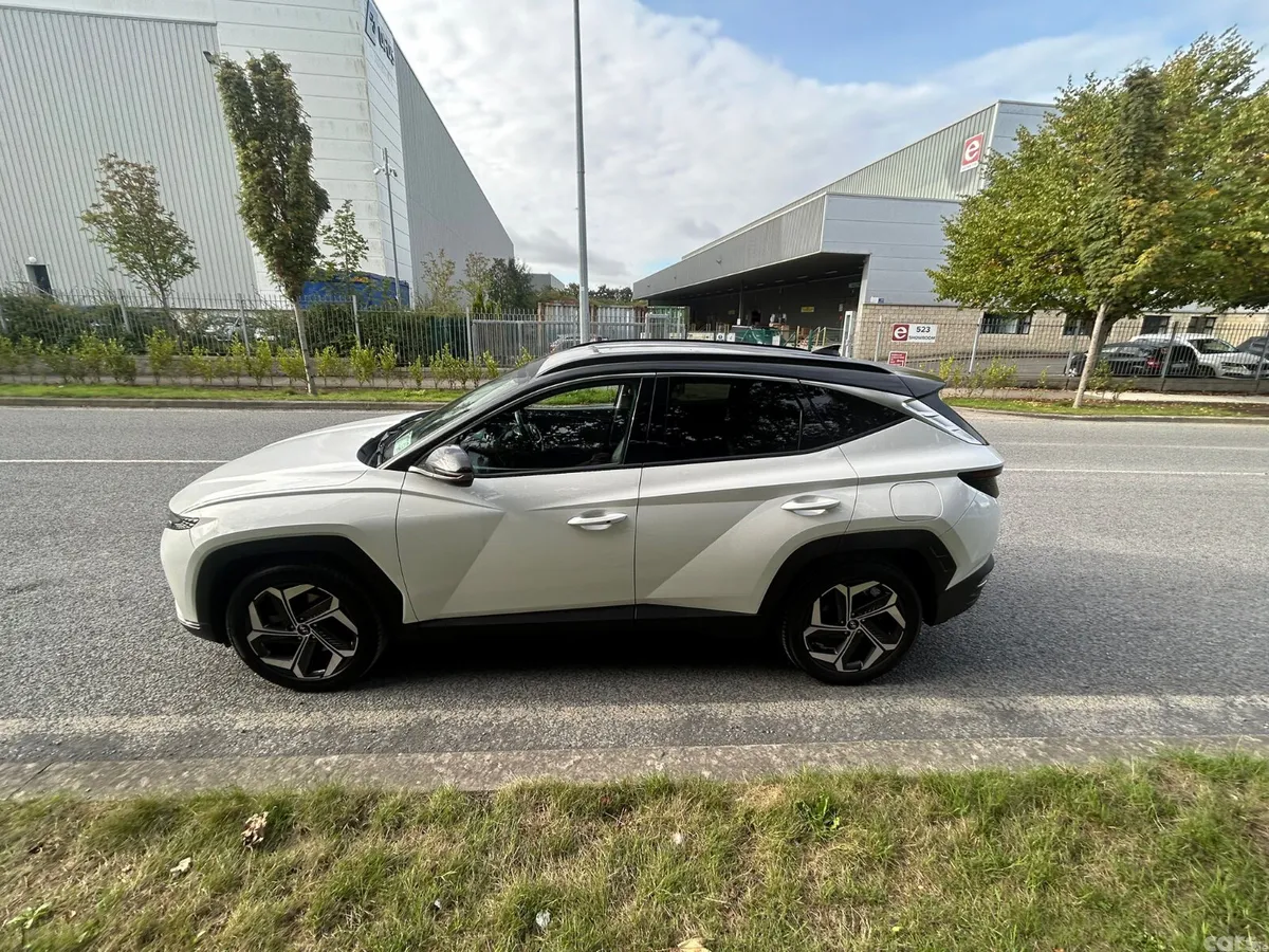 Hyundai Tucson SUV, Petrol Plug-in Hybrid, 2022, White