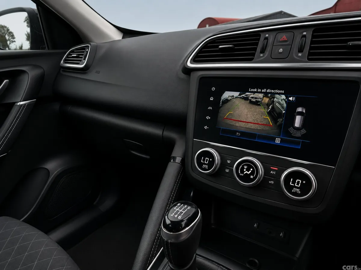 Renault Kadjar SUV, Petrol, 2019, Black