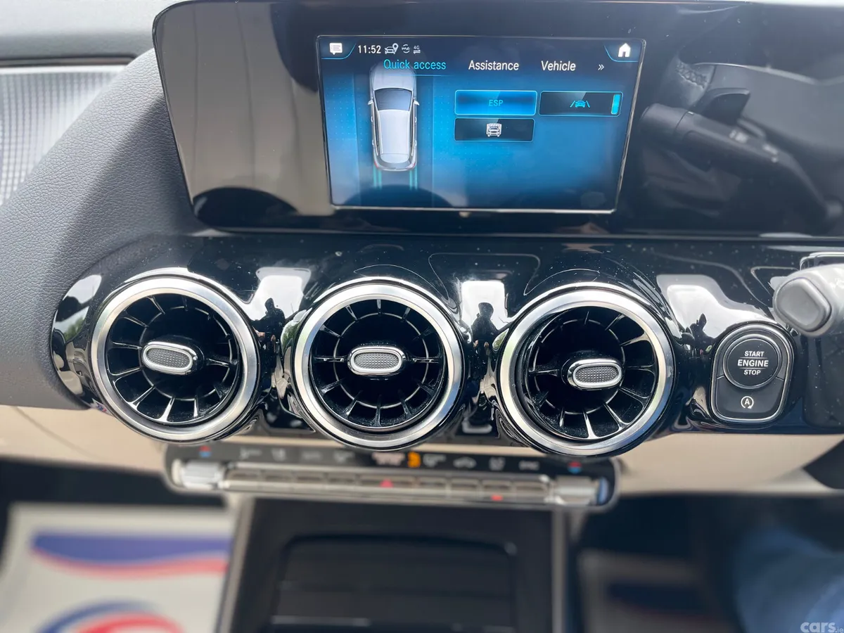 Mercedes-Benz GLA SUV, Diesel, 2020, Grey