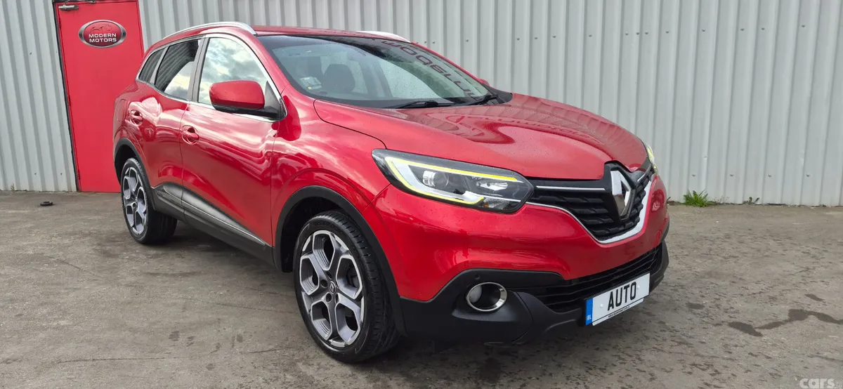 Renault Kadjar SUV, Diesel, 2016, Red