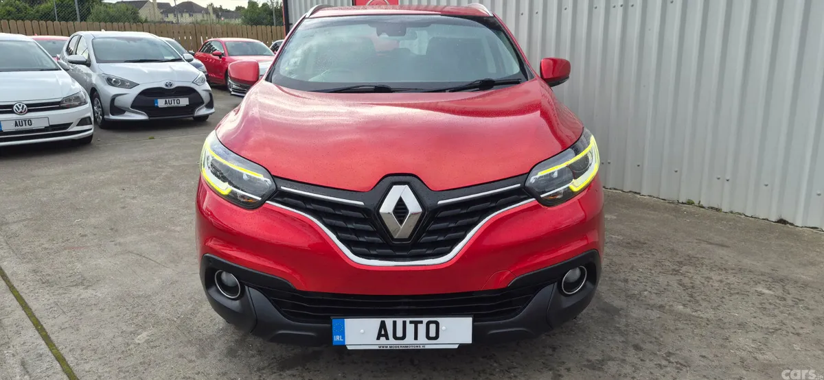 Renault Kadjar SUV, Diesel, 2016, Red