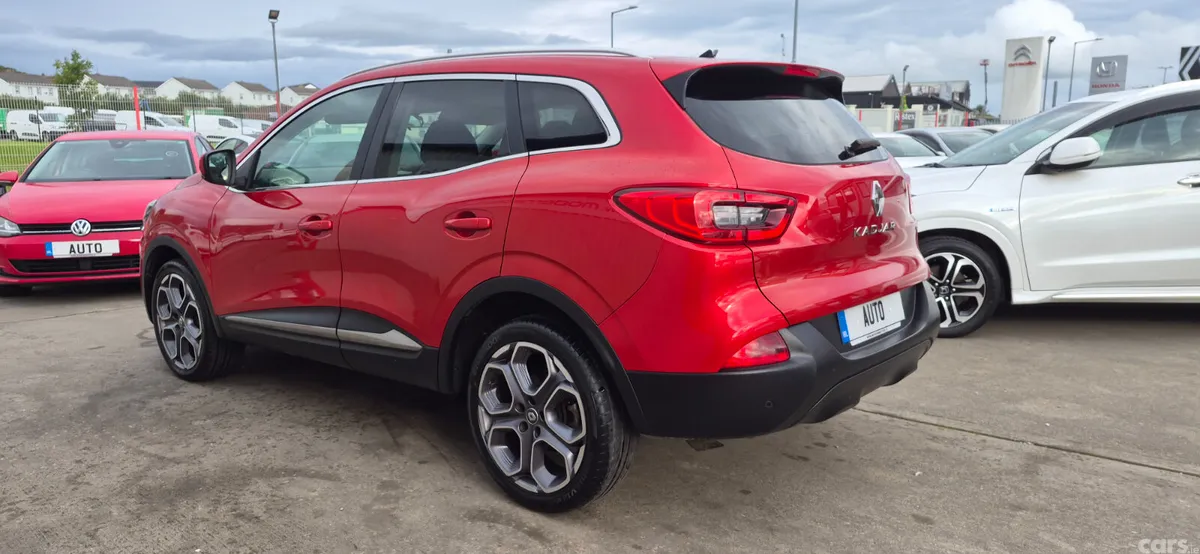 Renault Kadjar SUV, Diesel, 2016, Red