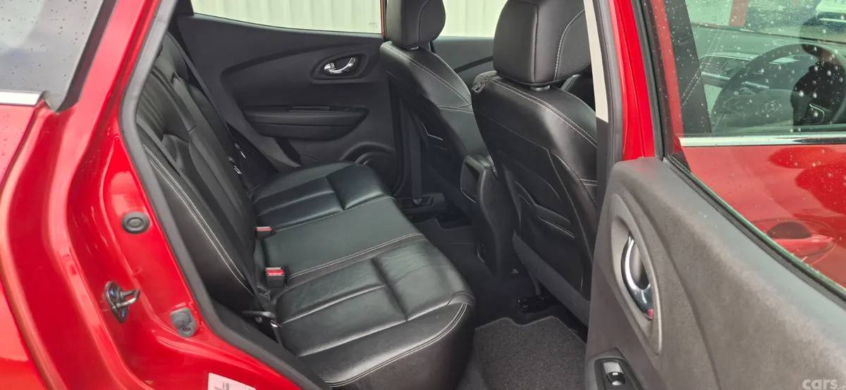 Renault Kadjar SUV, Diesel, 2016, Red