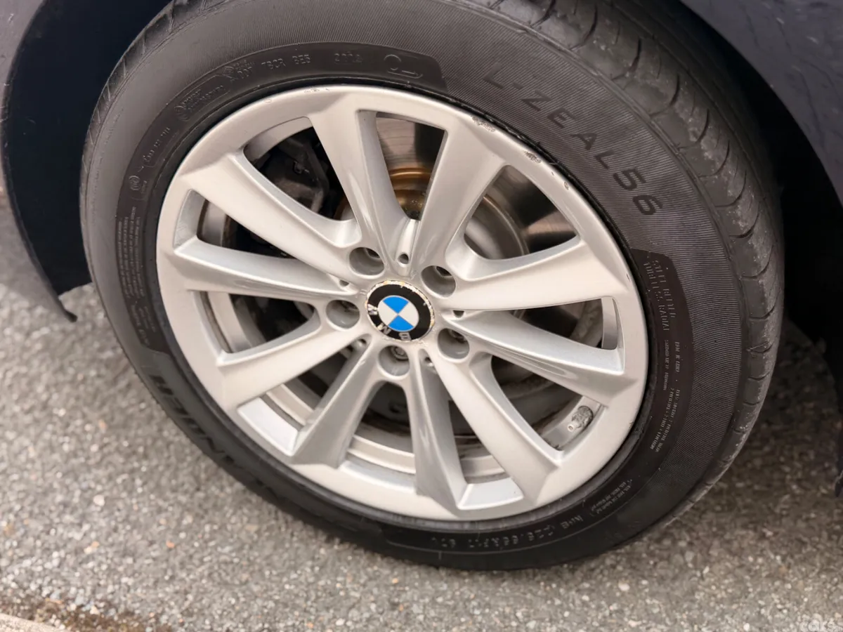 BMW 5-Series Estate/Jeep, Diesel, 2016, Blue