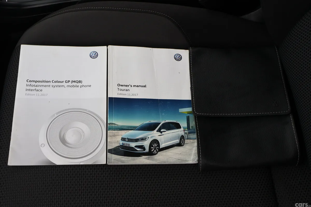 Volkswagen Touran MPV, Diesel, 2018, Grey