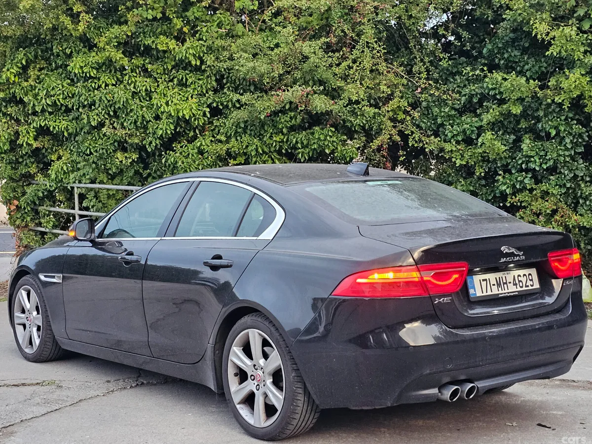 Jaguar XE Saloon, Diesel, 2017, Black