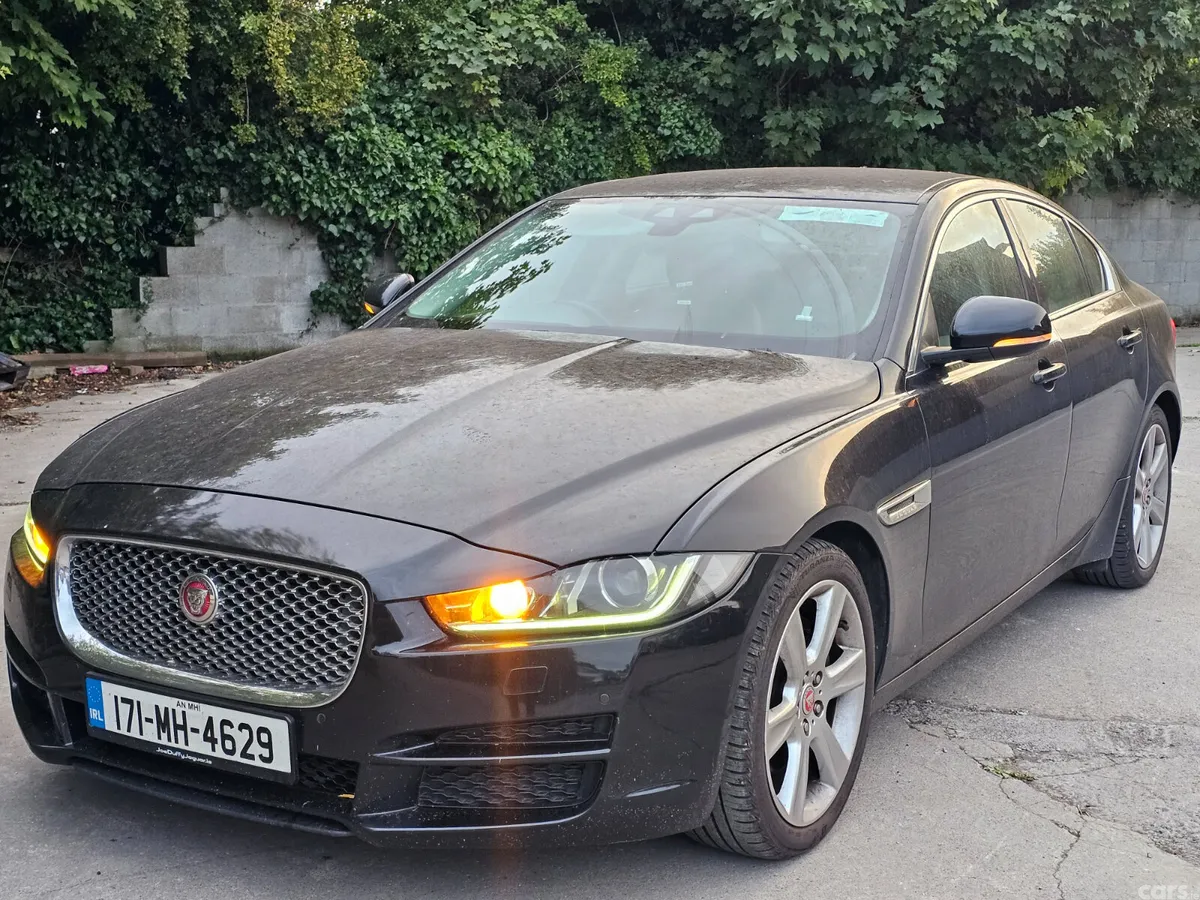 Jaguar XE Saloon, Diesel, 2017, Black