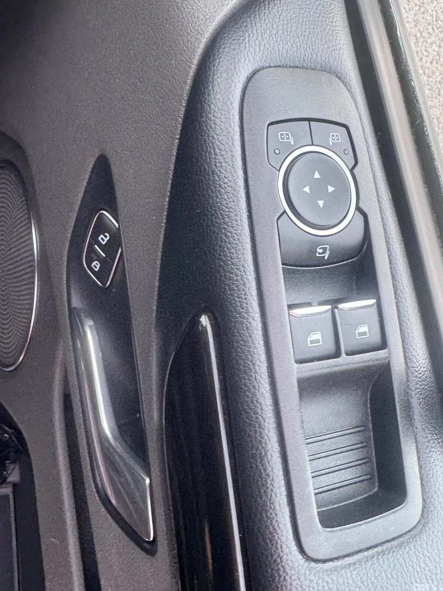 Ford Tourneo MPV, Diesel, 2020, Grey