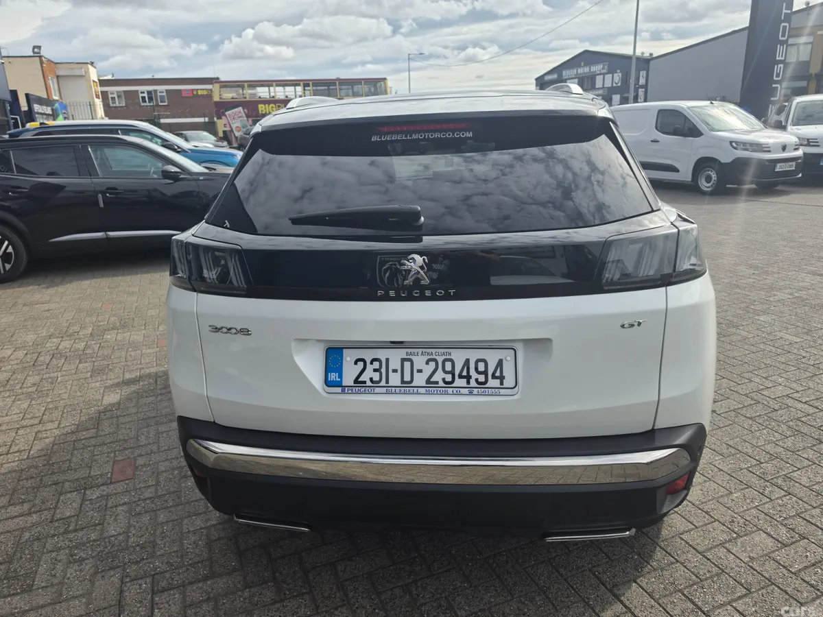 Peugeot 3008 MPV, Petrol, 2023, White