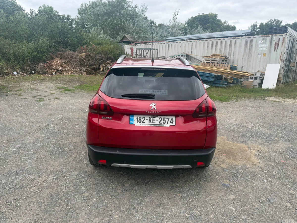 Peugeot 2008 Hatchback, Petrol, 2018, Red