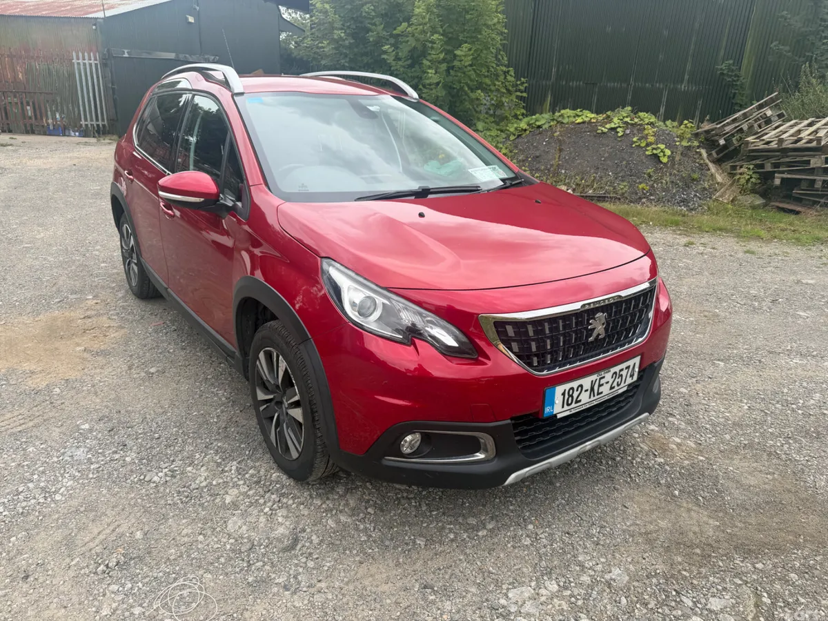 Peugeot 2008 Hatchback, Petrol, 2018, Red