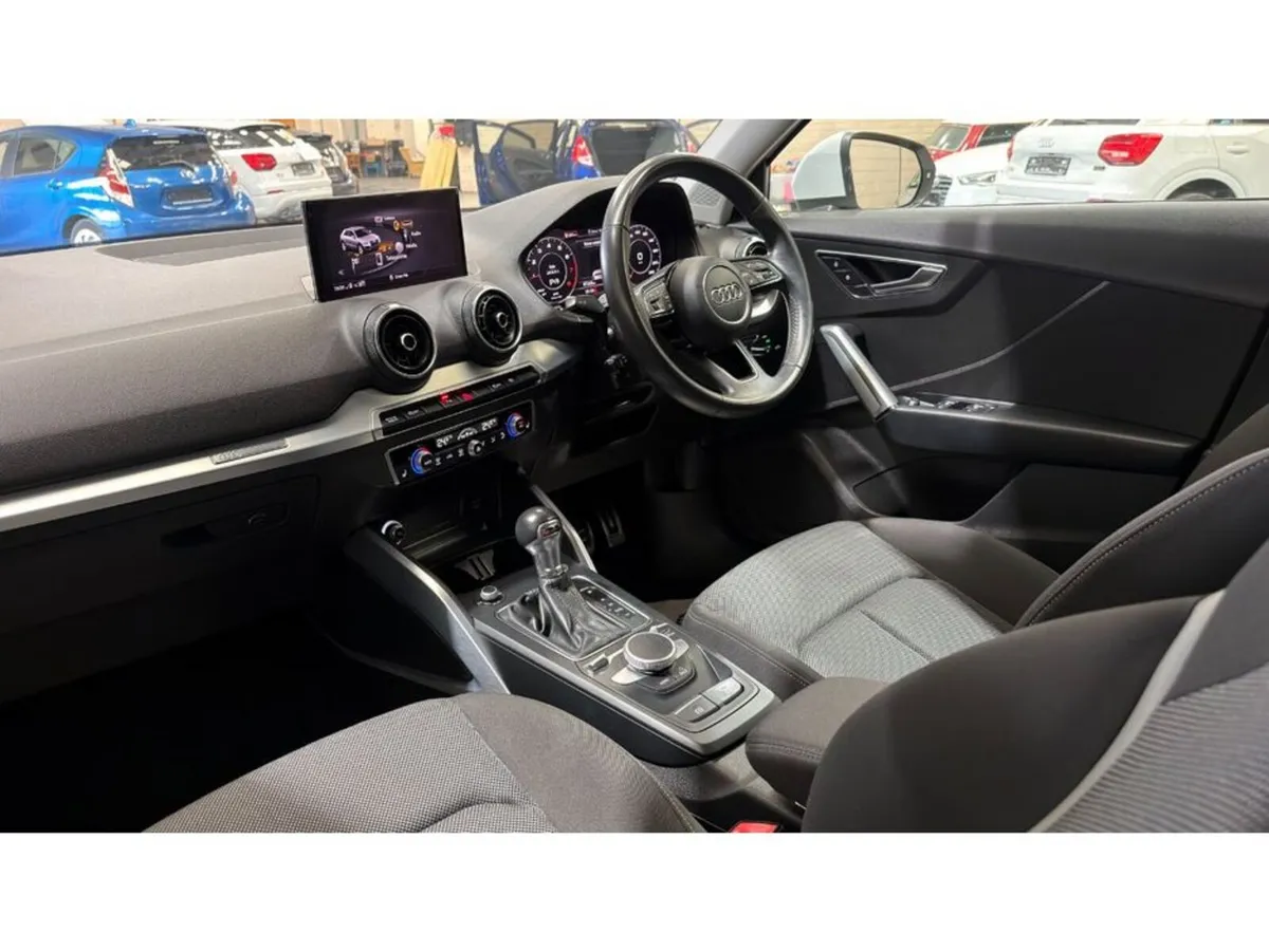 Audi Q2 SUV, Petrol, 2017, White
