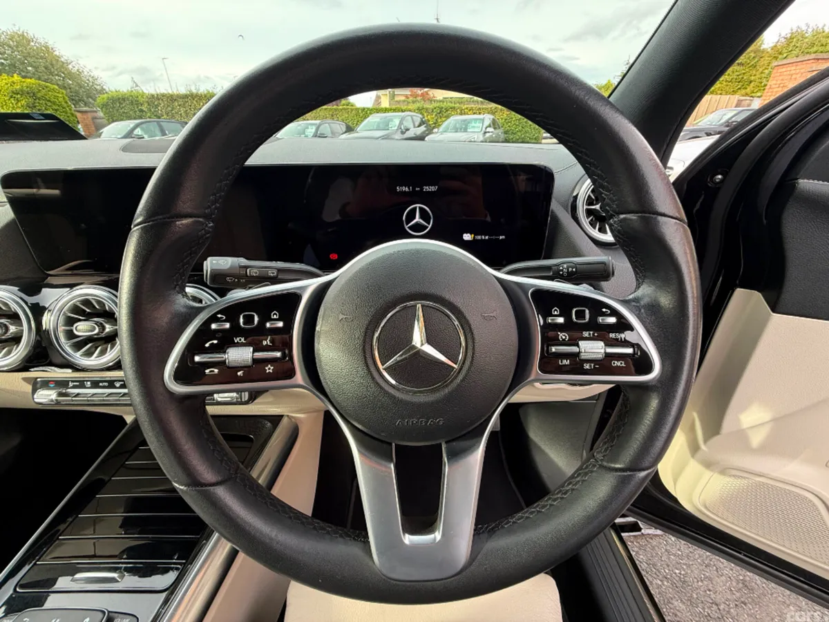 Mercedes-Benz GLA Estate, Petrol Plug-in Hybrid, 2023, Black