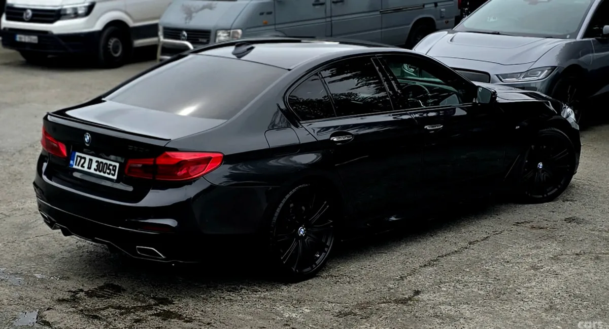 BMW 5-Series Saloon, Diesel, 2017, Grey