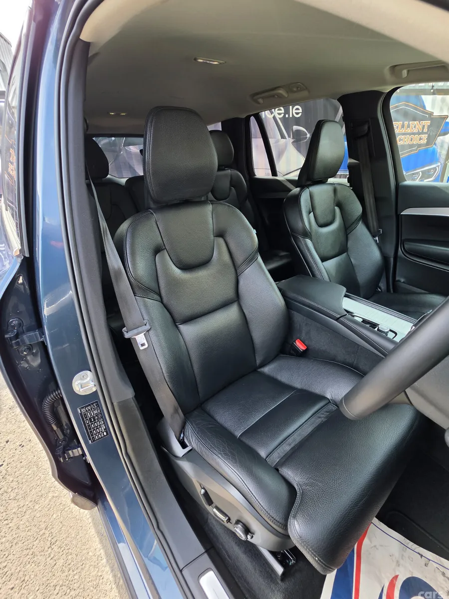 Volvo XC90 SUV, Petrol Plug-in Hybrid, 2022, Blue