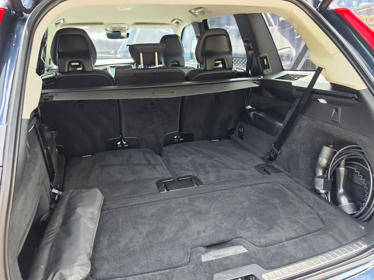 Volvo XC90 SUV, Petrol Plug-in Hybrid, 2022, Blue
