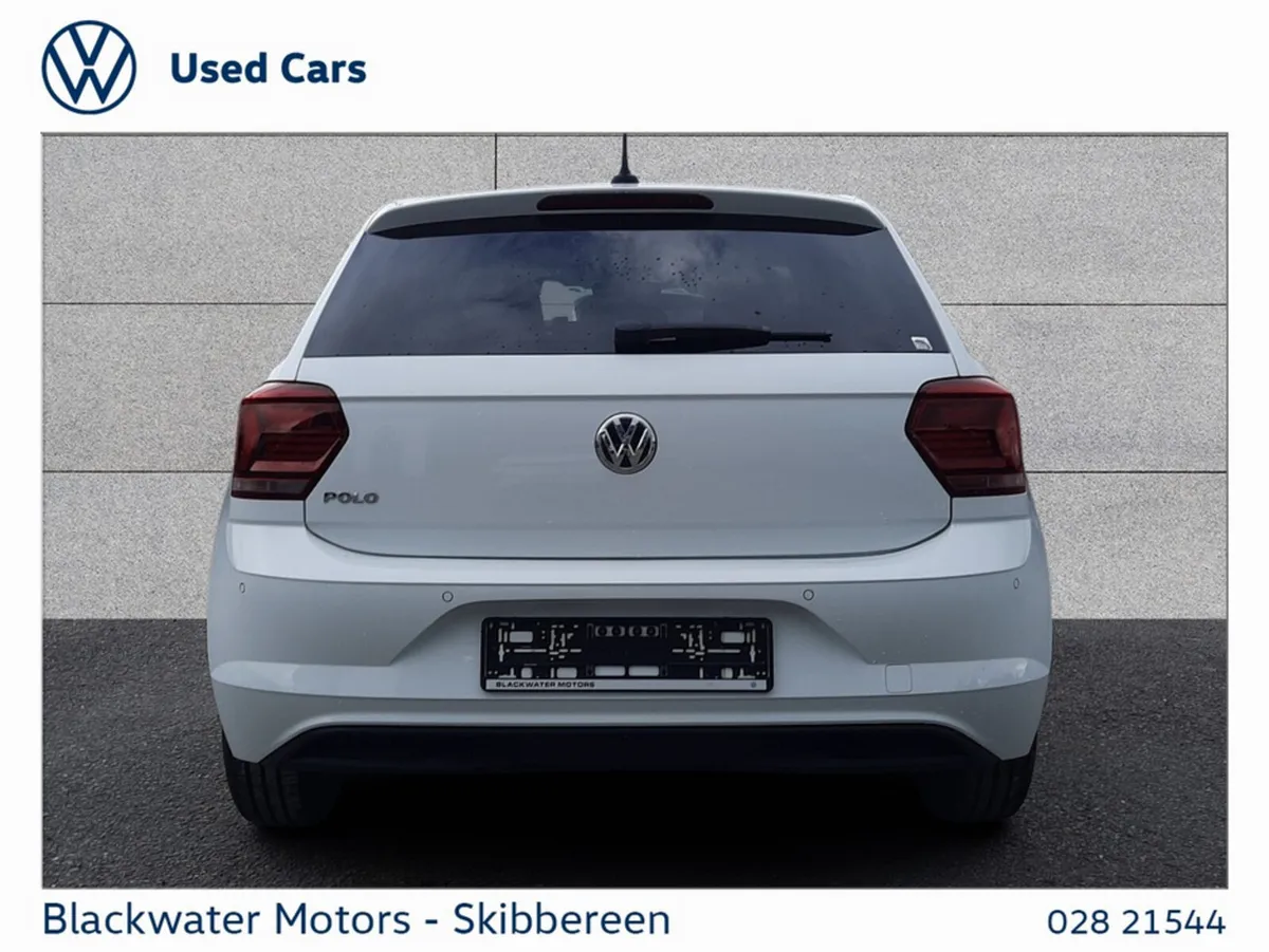 Volkswagen Polo Hatchback, Petrol, 2020, White