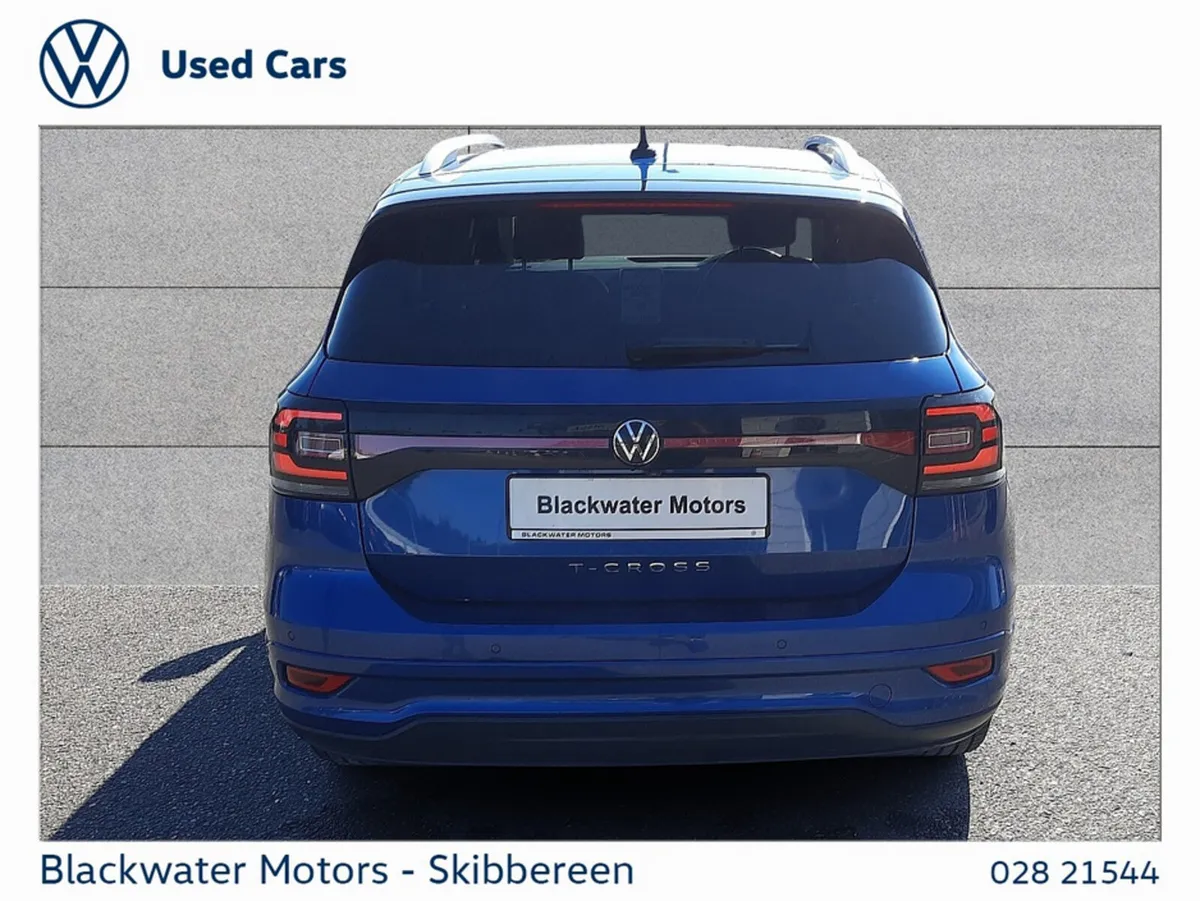 Volkswagen T-Cross Hatchback, Petrol, 2023, Blue