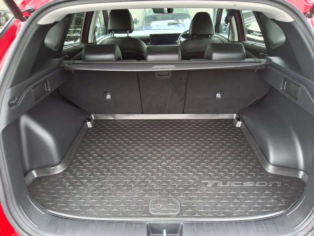 Hyundai Tucson SUV, Petrol Hybrid, 2024, Red