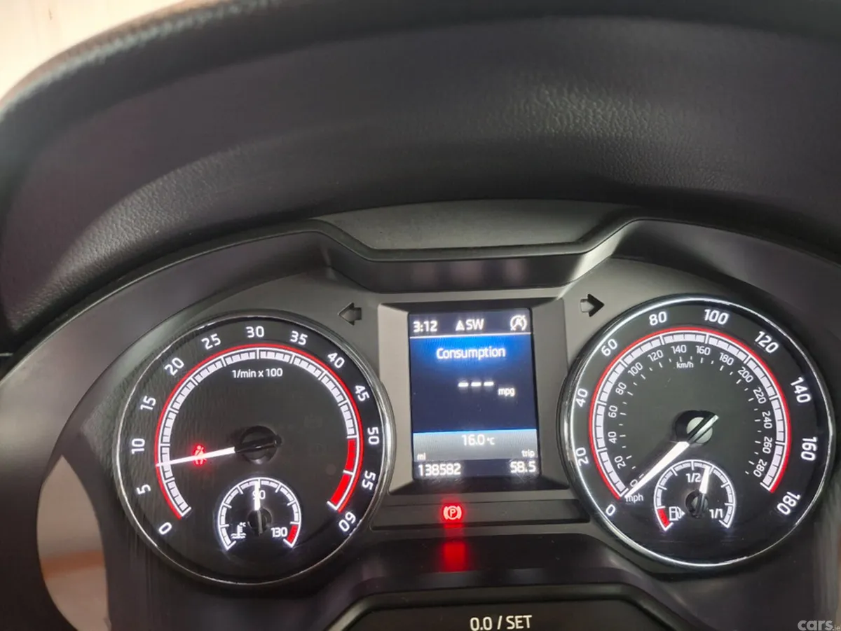 Skoda Octavia Hatchback, Diesel, 2018, Black