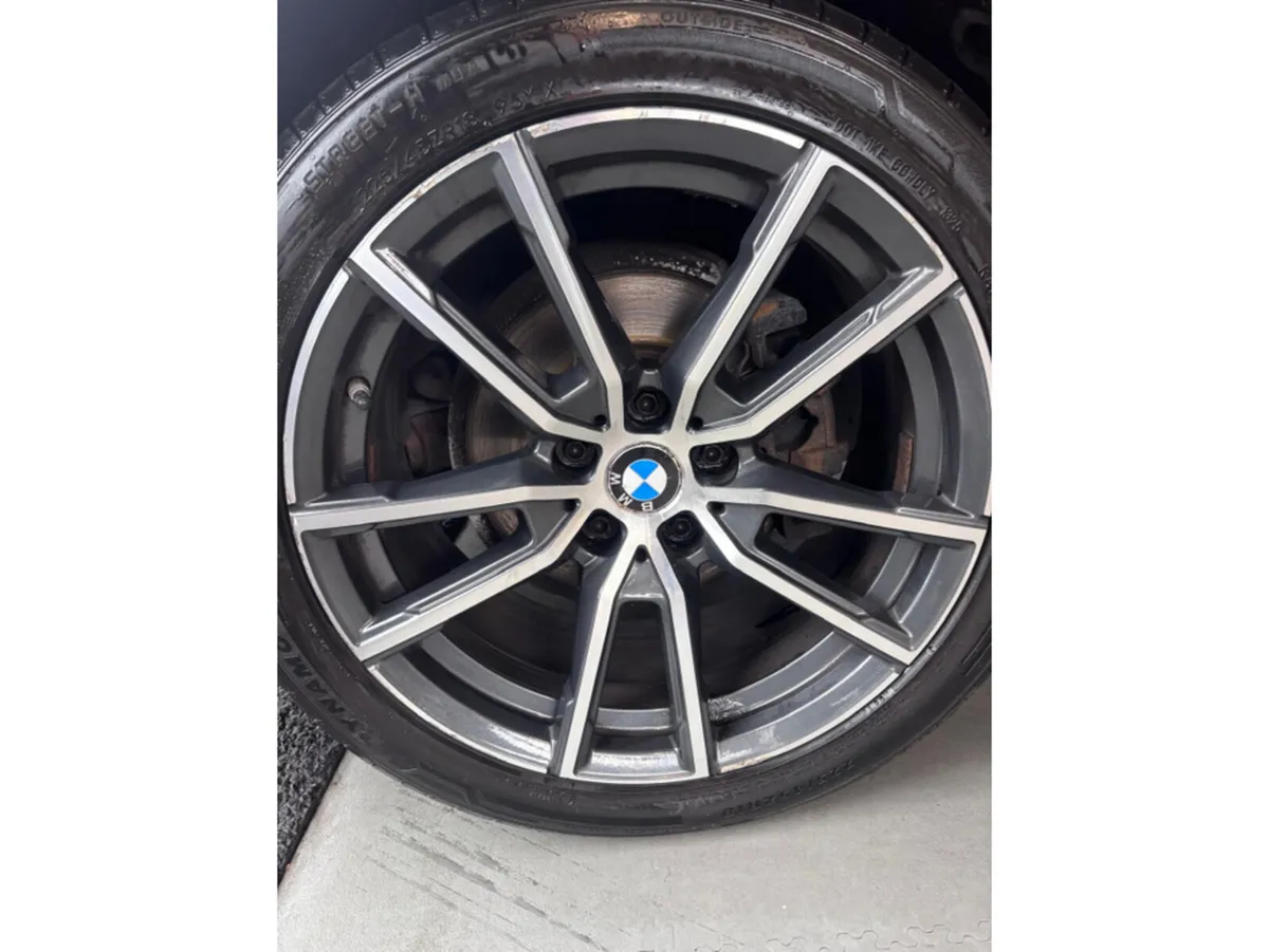 BMW 3-Series Saloon, Diesel, 2019, Red