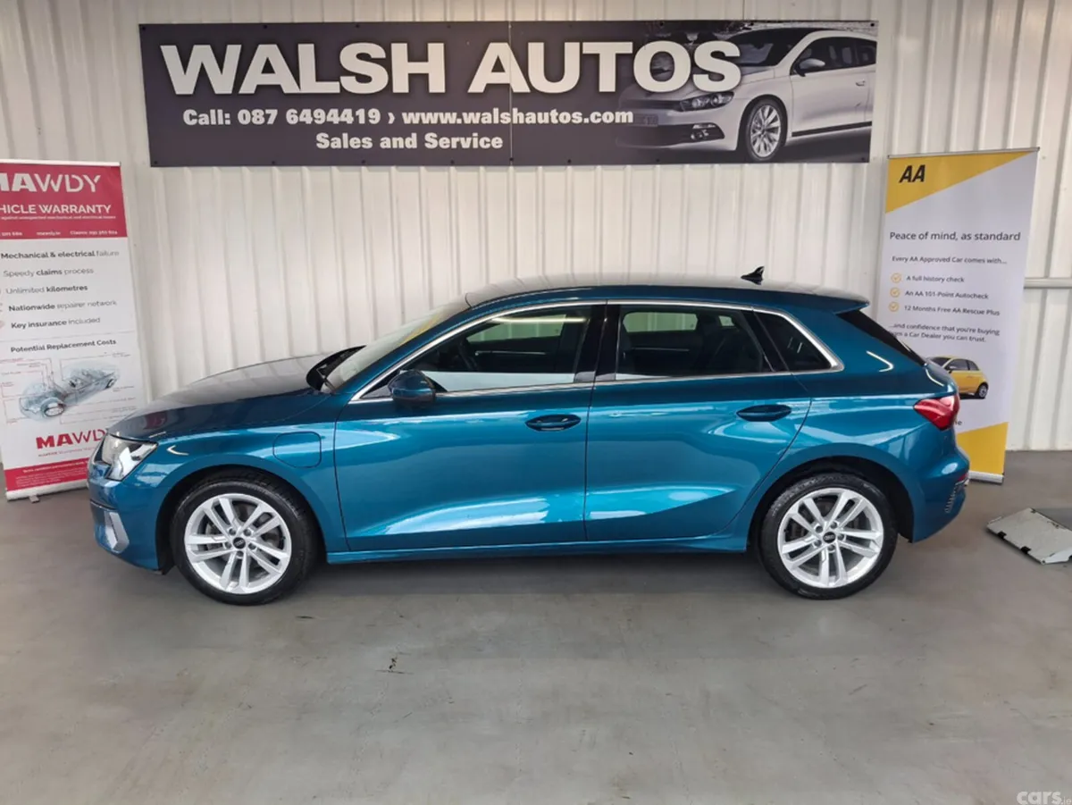 Audi A3 Hatchback, Petrol Plug-in Hybrid, 2023, Blue