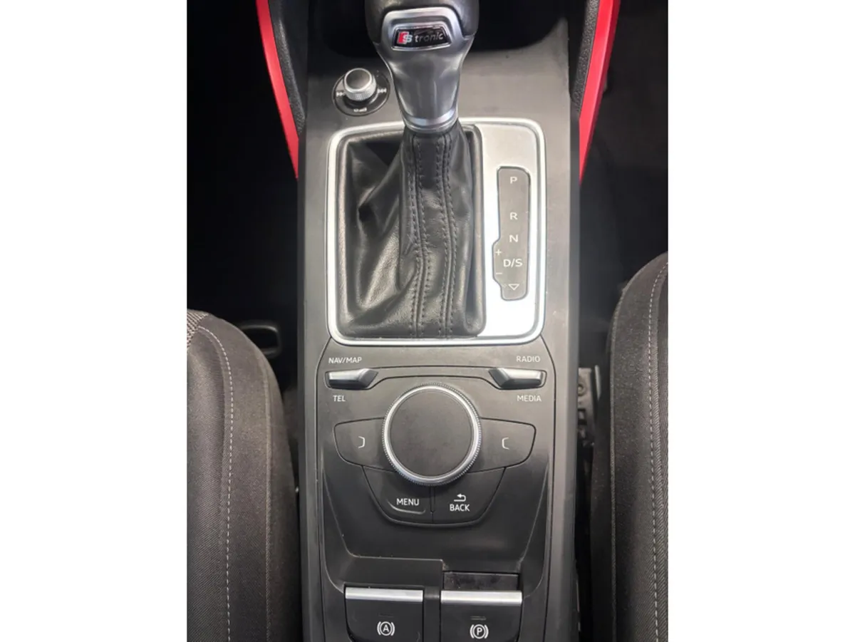 Audi Q2 MPV, Diesel, 2020, Blue