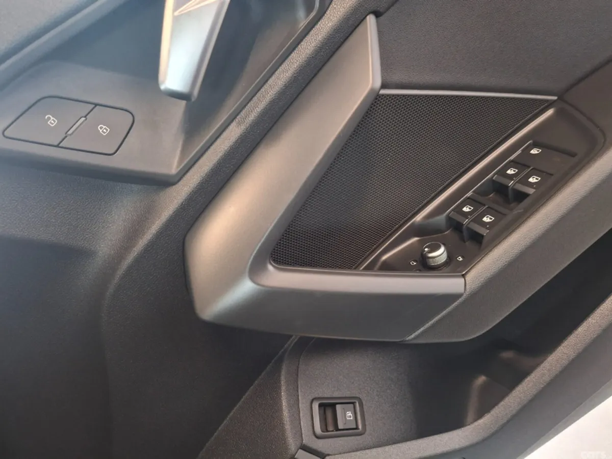 Audi A3 Hatchback, Petrol Plug-in Hybrid, 2023, Blue