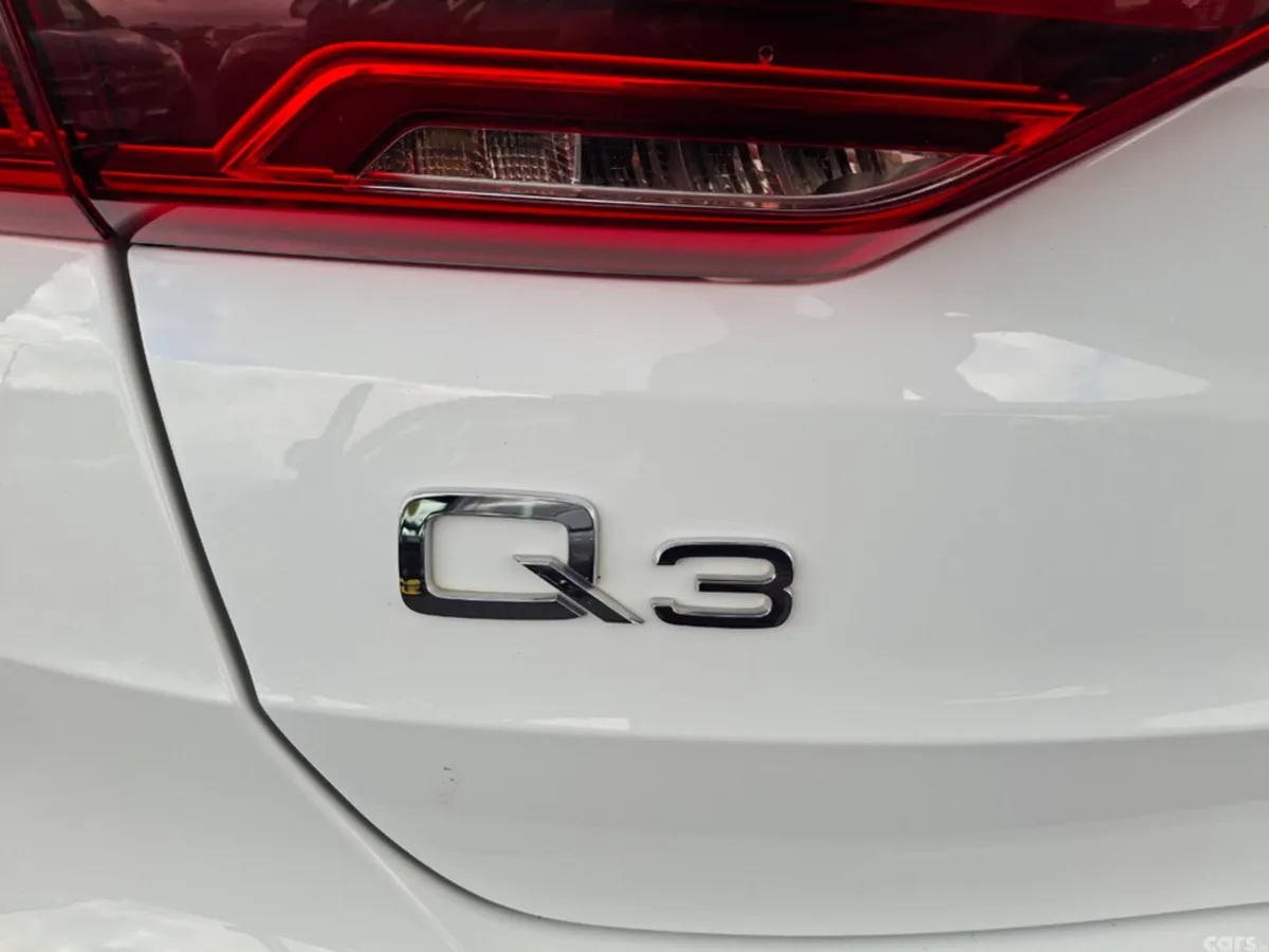 Audi Q3 Estate, Petrol Plug-in Hybrid, 2023, White