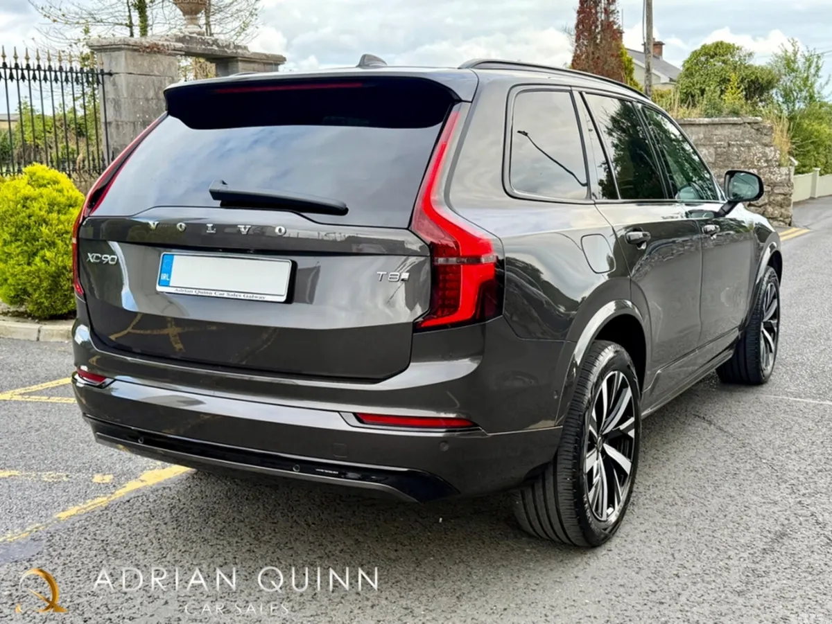 Volvo XC90 SUV, Petrol Plug-in Hybrid, 2026, Grey
