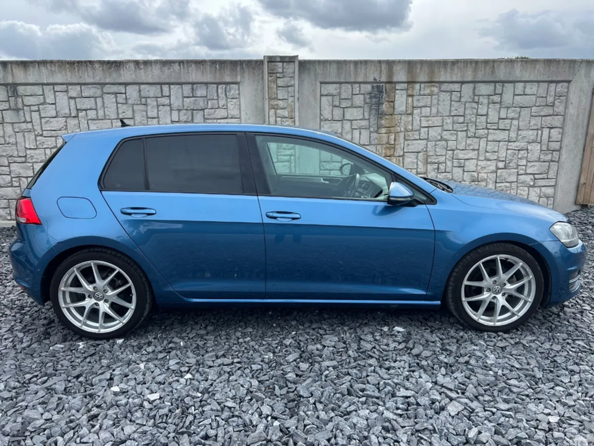 Volkswagen Golf Hatchback, Petrol, 2014, Blue