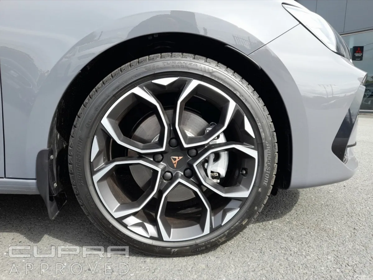 Cupra Leon Estate, Diesel, 2026, Grey
