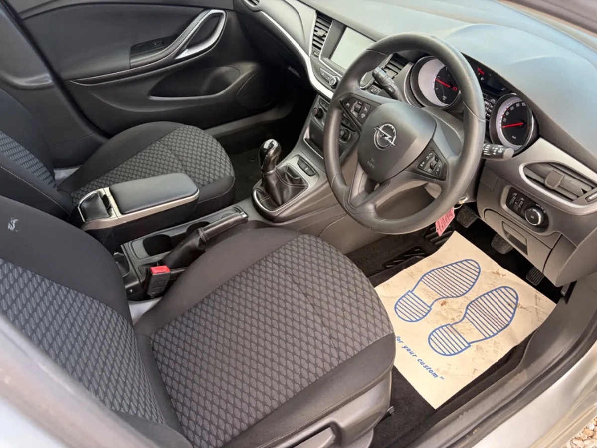 Opel Astra Estate, Diesel, 2017, Grey