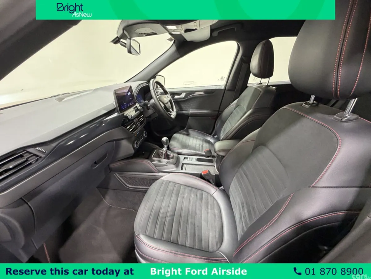 Ford Kuga MPV, Diesel, 2021, Red