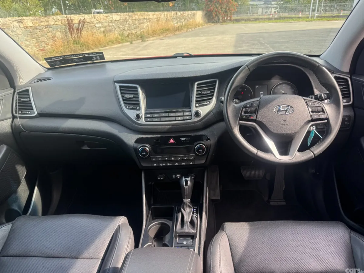 Hyundai Tucson Estate, Diesel, 2017, Red