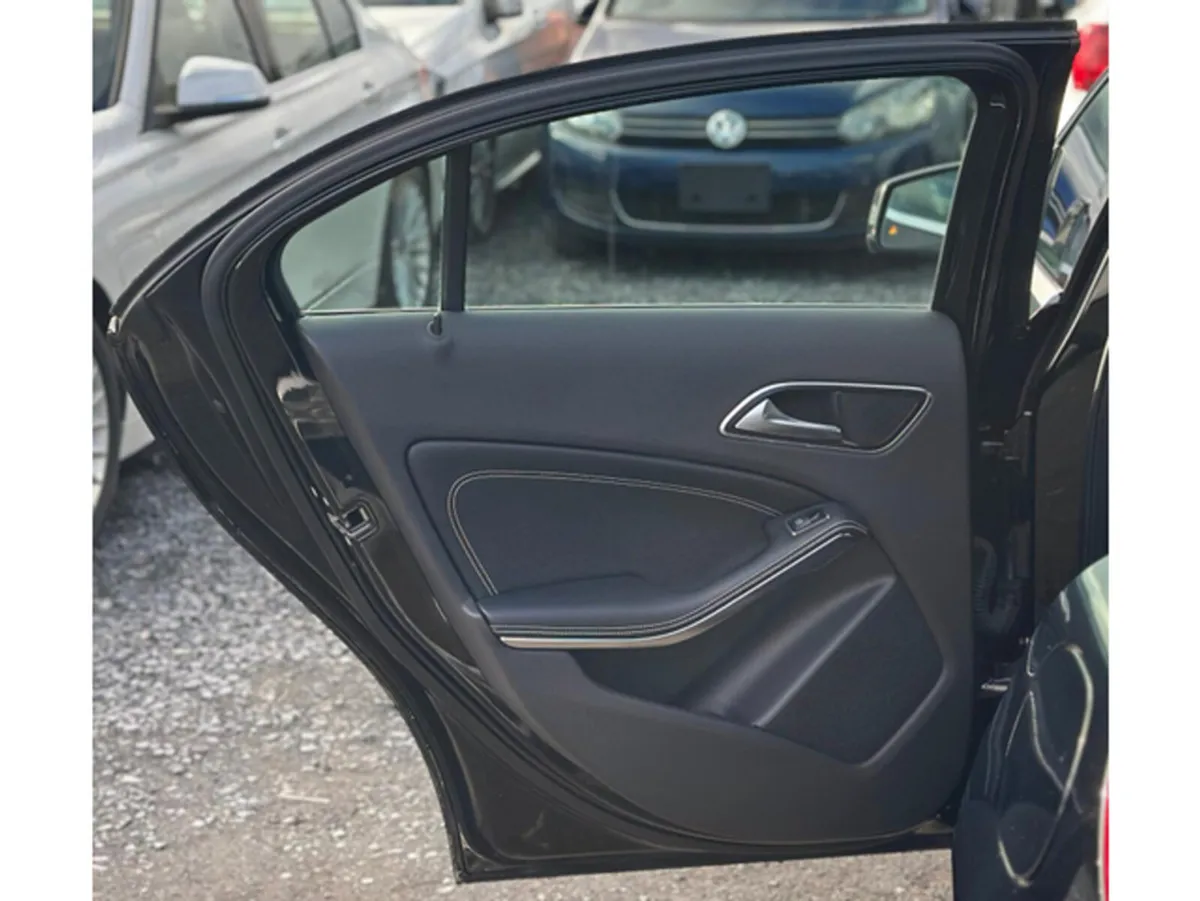 Mercedes-Benz A-Class Hatchback, Petrol, 2013, Black