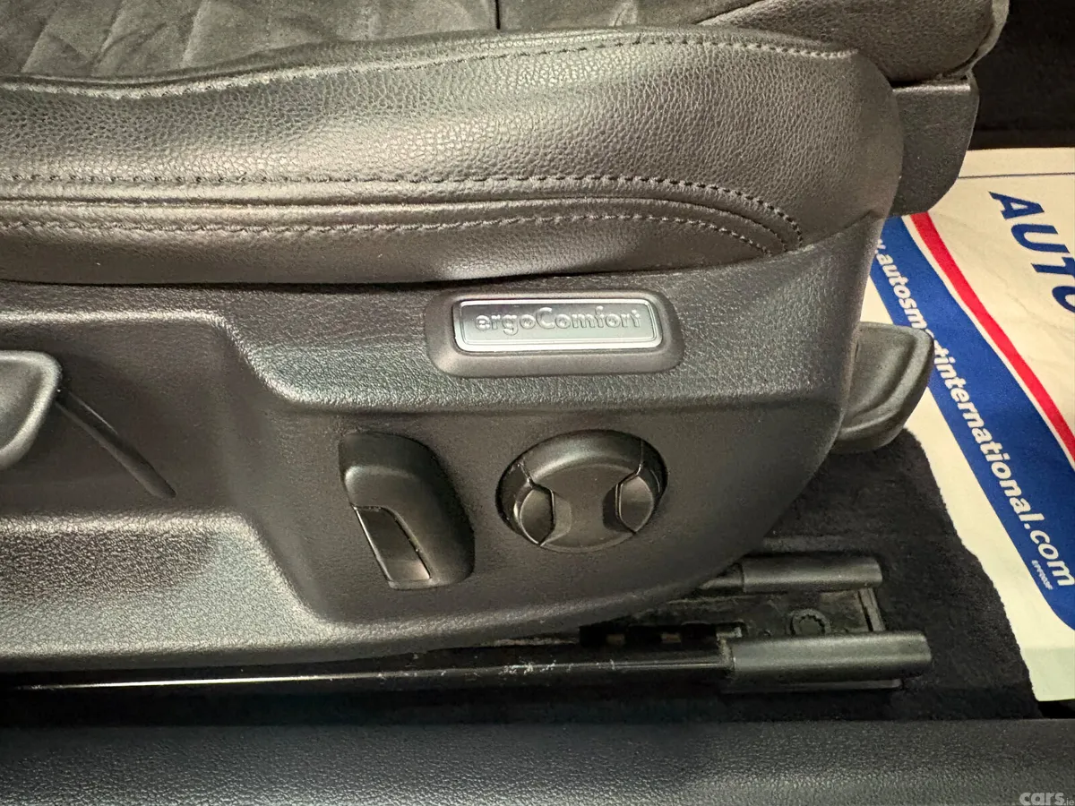 Volkswagen Passat Saloon, Diesel, 2016, Silver